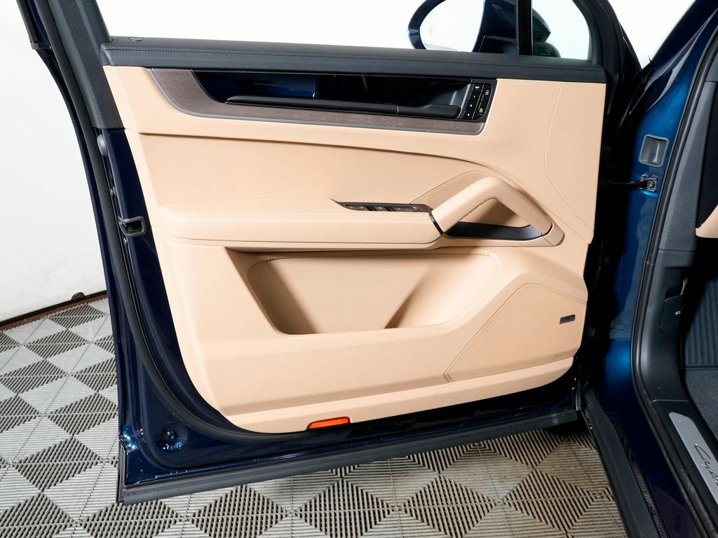 2026 Porsche Cayenne Base