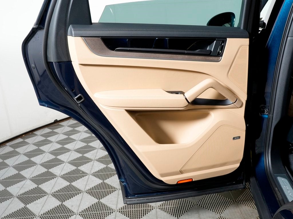 2026 Porsche Cayenne Base