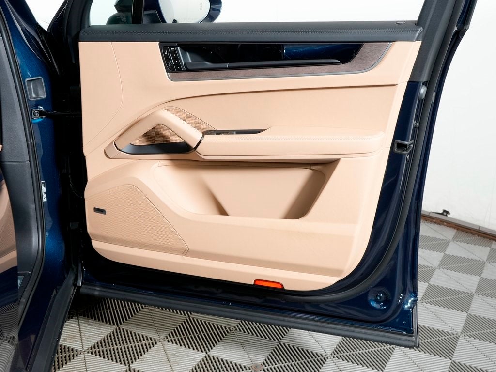 2026 Porsche Cayenne Base