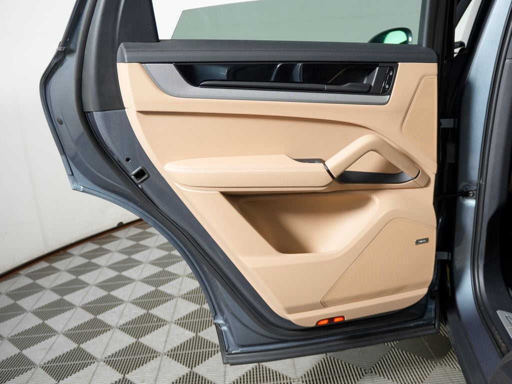 2026 Porsche Cayenne Base