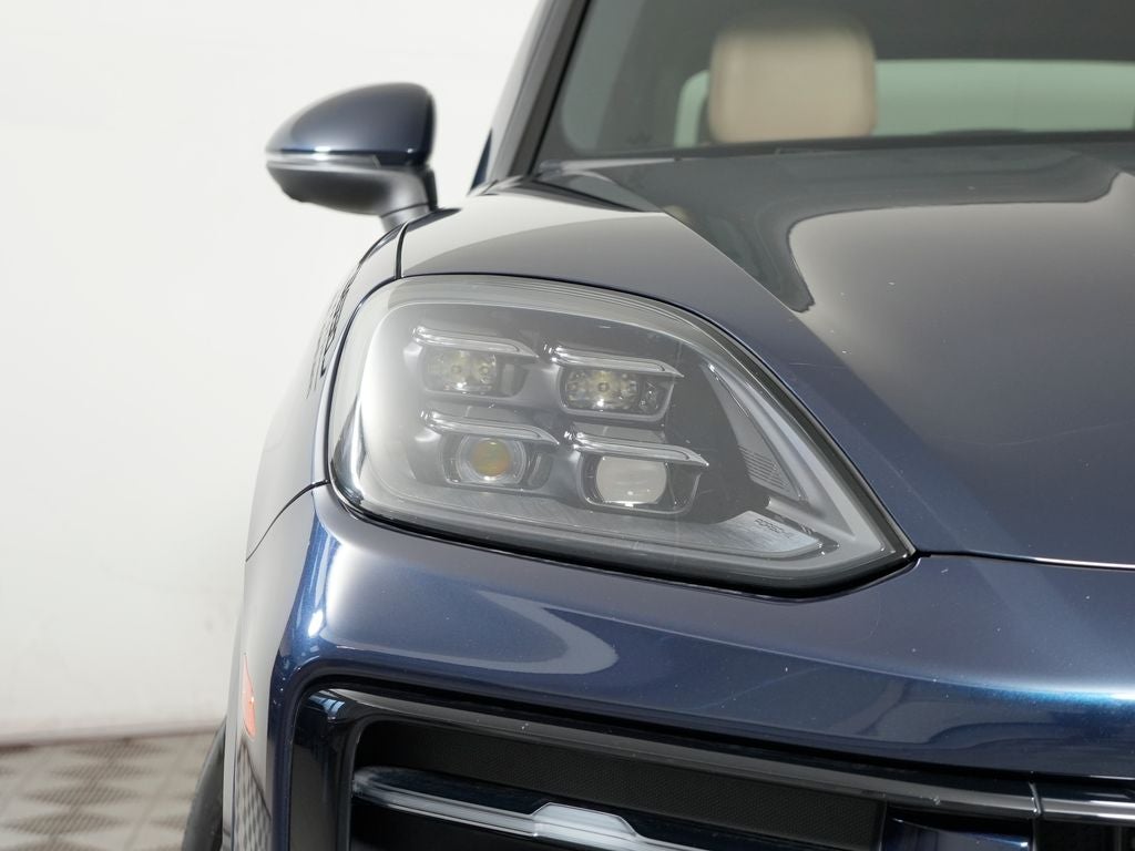 2024 Porsche Cayenne Base