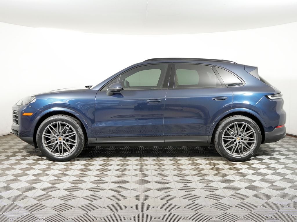 2024 Porsche Cayenne Base