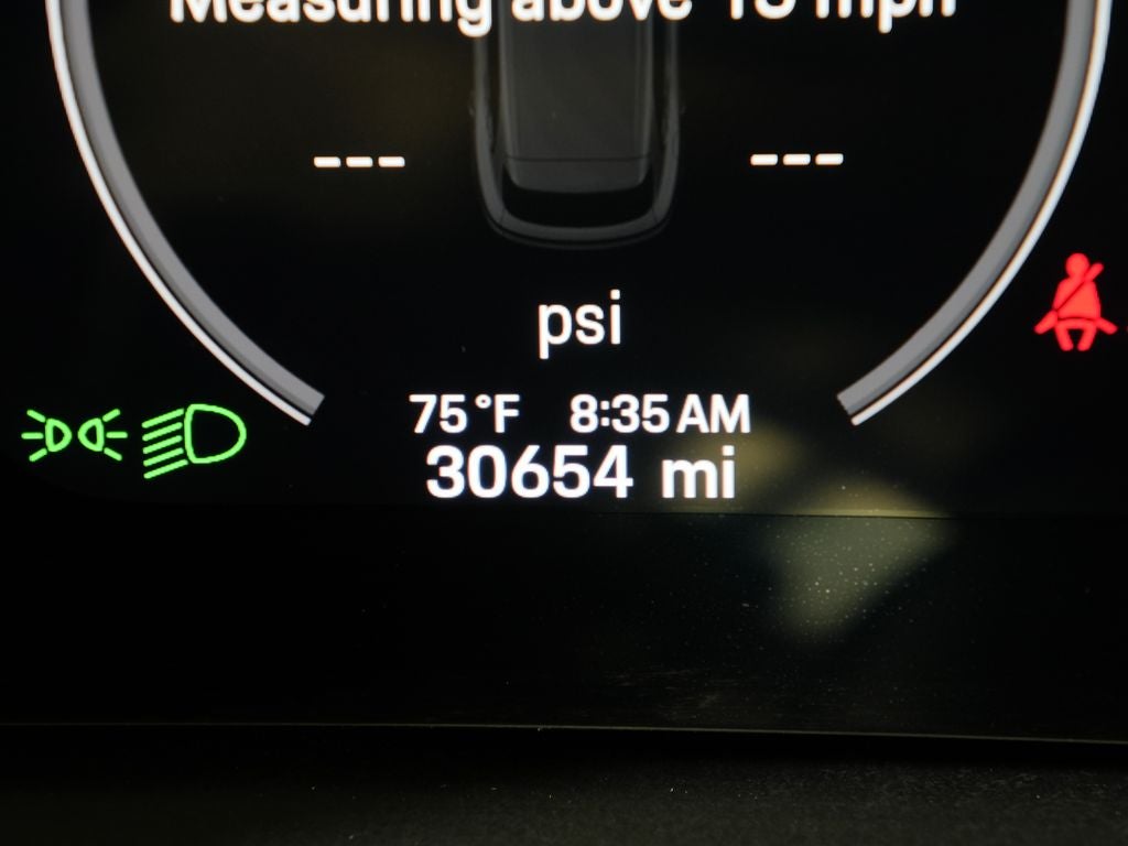 2024 Porsche Cayenne Base