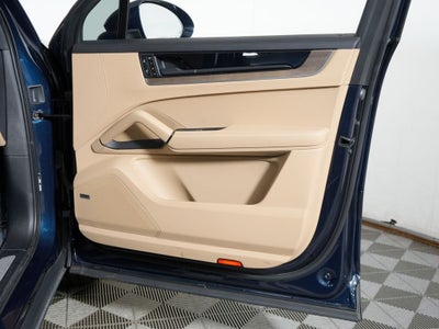 2024 Porsche Cayenne Base