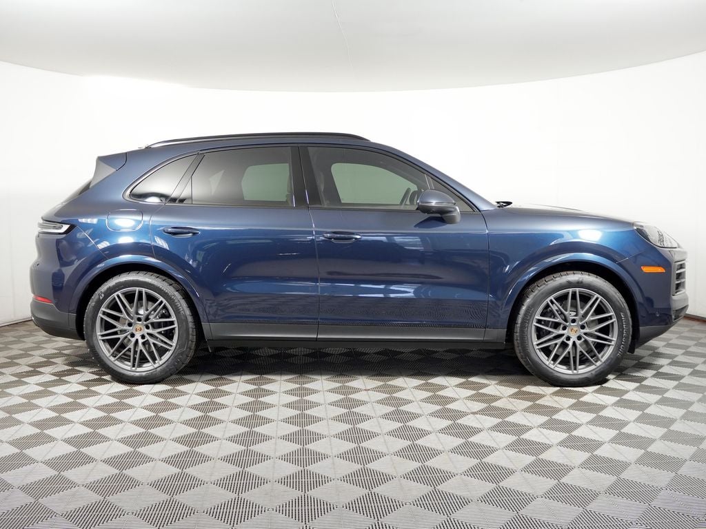 2024 Porsche Cayenne Base