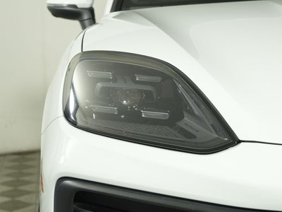 2024 Porsche Cayenne Base
