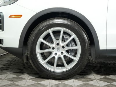 2024 Porsche Cayenne Base