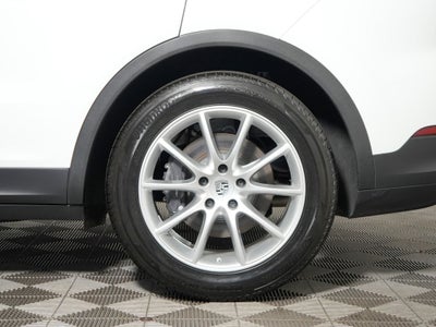 2024 Porsche Cayenne Base