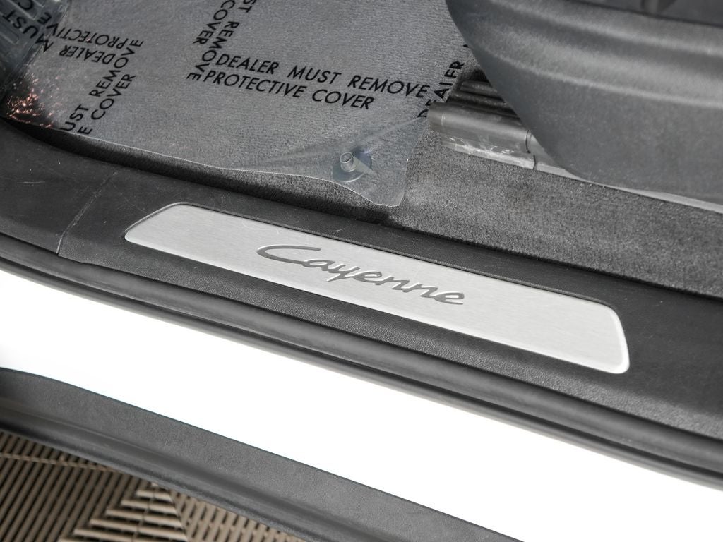 2024 Porsche Cayenne Base