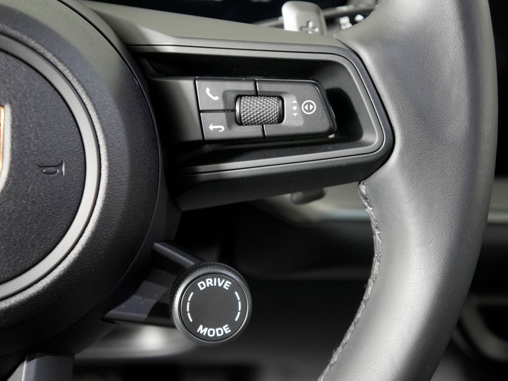 2024 Porsche Cayenne Base