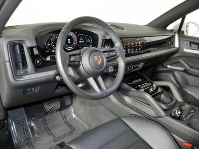 2024 Porsche Cayenne Base