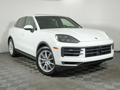 2024 Porsche Cayenne Base
