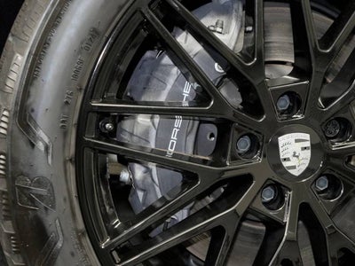 2024 Porsche Cayenne Base