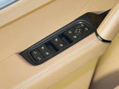 2024 Porsche Cayenne Base