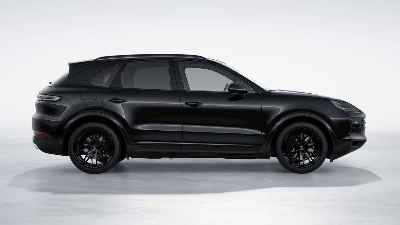 2024 Porsche Cayenne Base