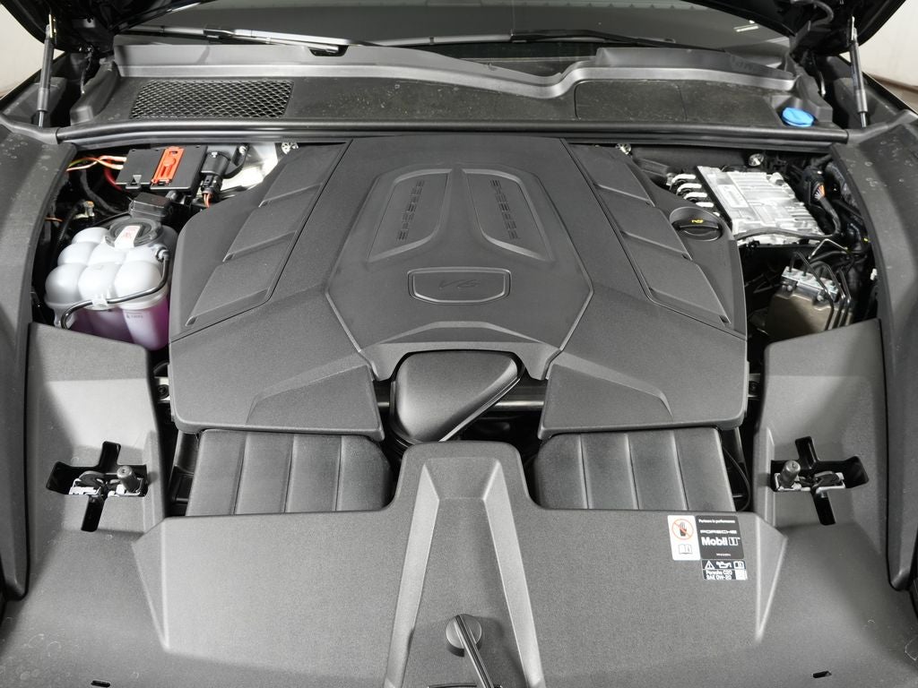 2026 Porsche Cayenne Base