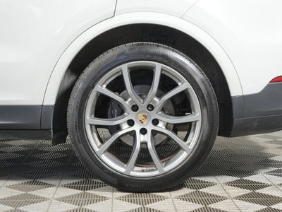 2023 Porsche Cayenne Platinum Edition