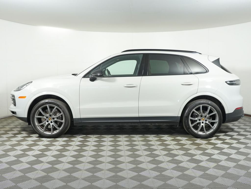 2023 Porsche Cayenne Platinum Edition