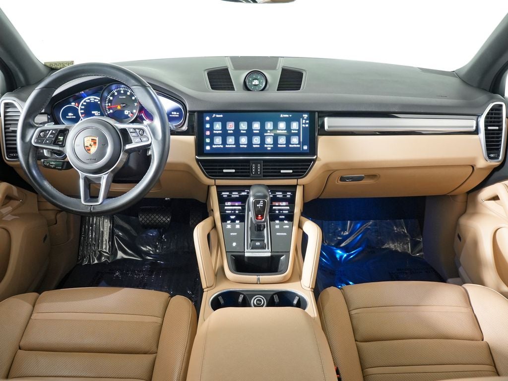 2023 Porsche Cayenne Platinum Edition