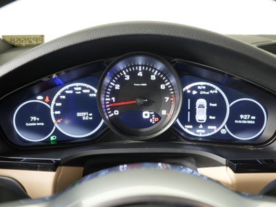 2023 Porsche Cayenne Platinum Edition