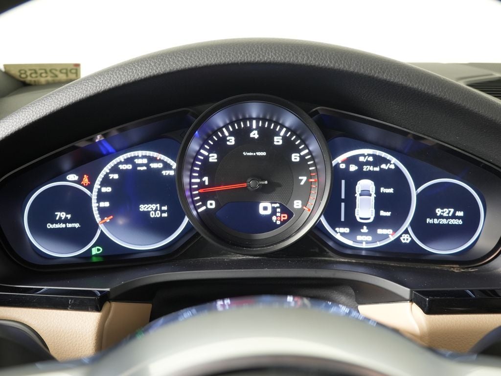 2023 Porsche Cayenne Platinum Edition