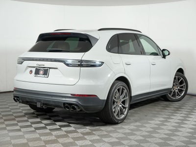 2023 Porsche Cayenne Platinum Edition