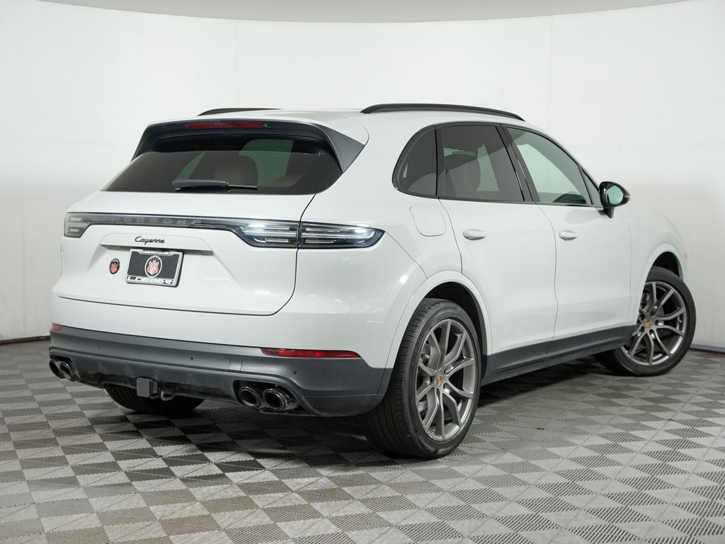 2023 Porsche Cayenne Platinum Edition