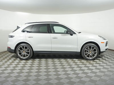 2023 Porsche Cayenne Platinum Edition