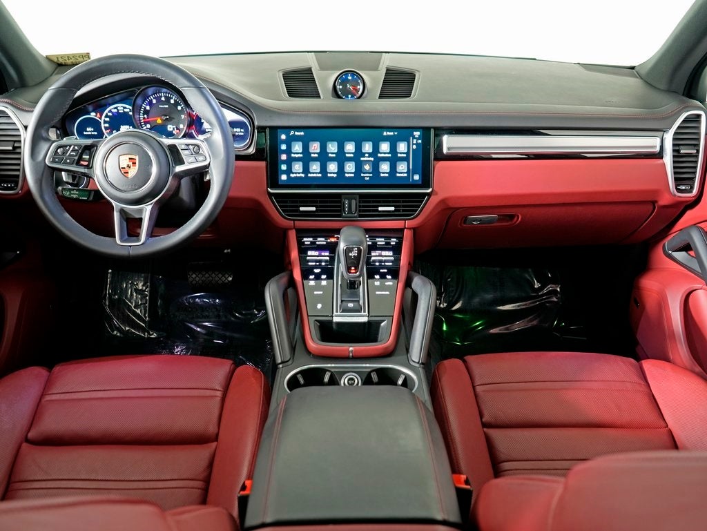 2023 Porsche Cayenne Platinum Edition