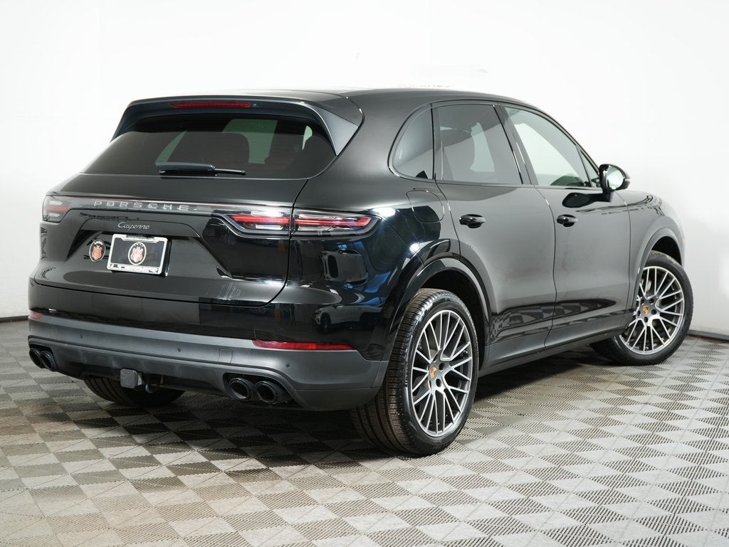 2023 Porsche Cayenne Platinum Edition
