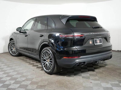 2023 Porsche Cayenne Platinum Edition
