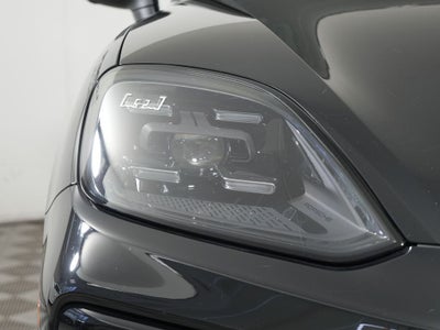 2024 Porsche Cayenne Base