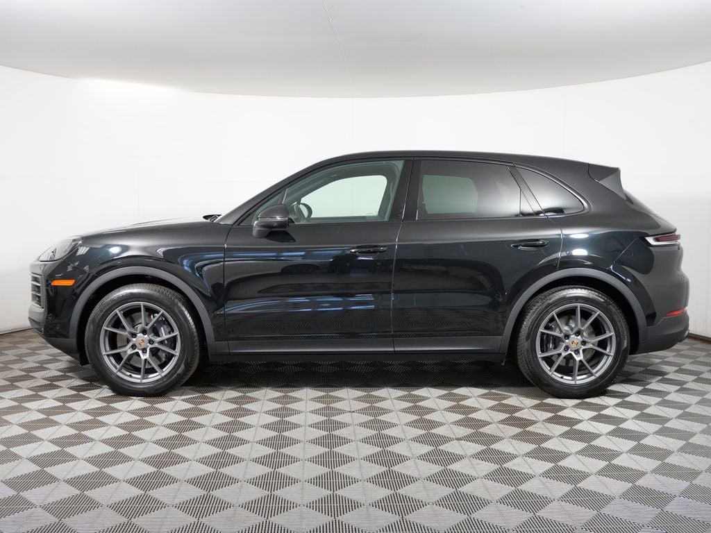 2024 Porsche Cayenne Base