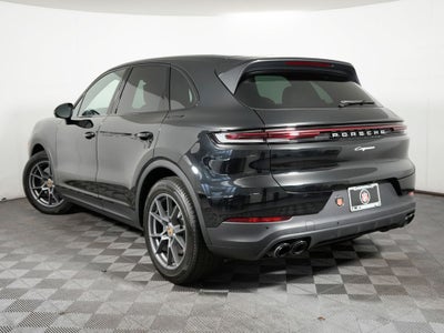 2024 Porsche Cayenne Base