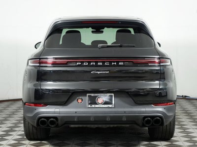 2024 Porsche Cayenne Base