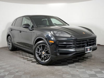 2024 Porsche Cayenne Base
