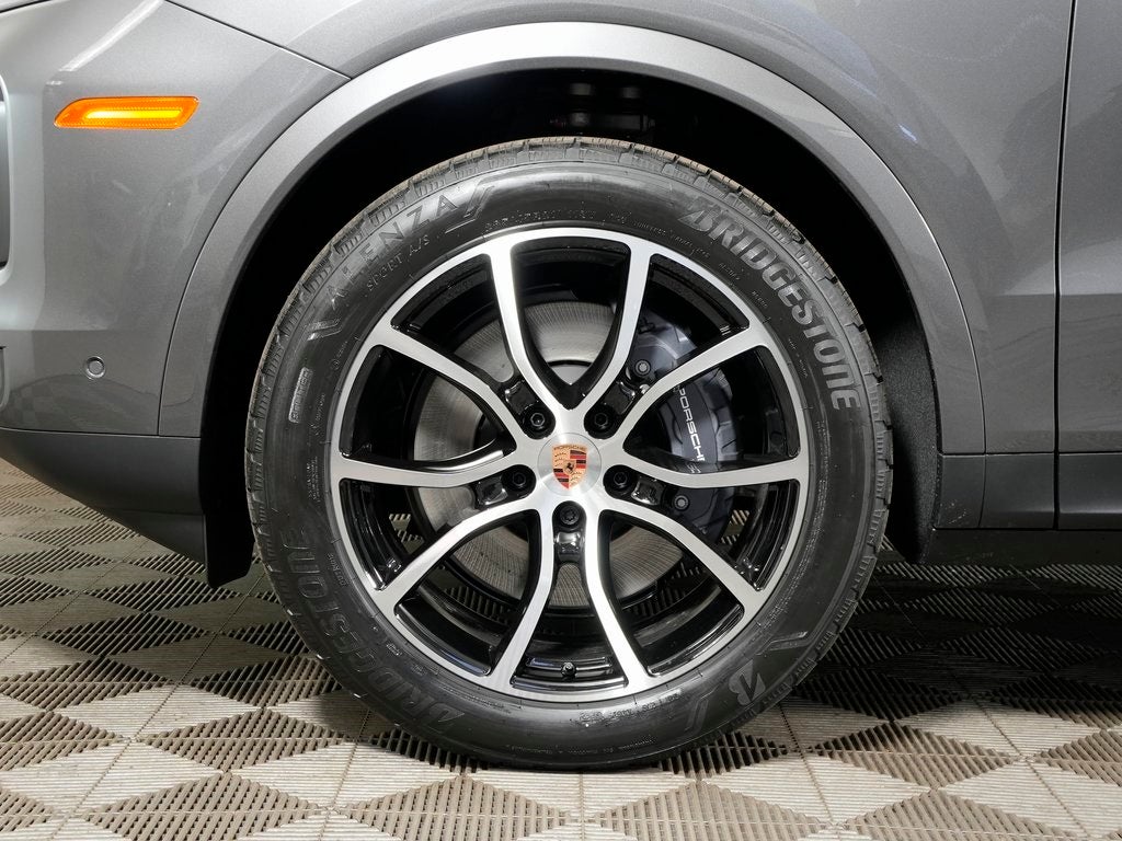 2026 Porsche Cayenne Base