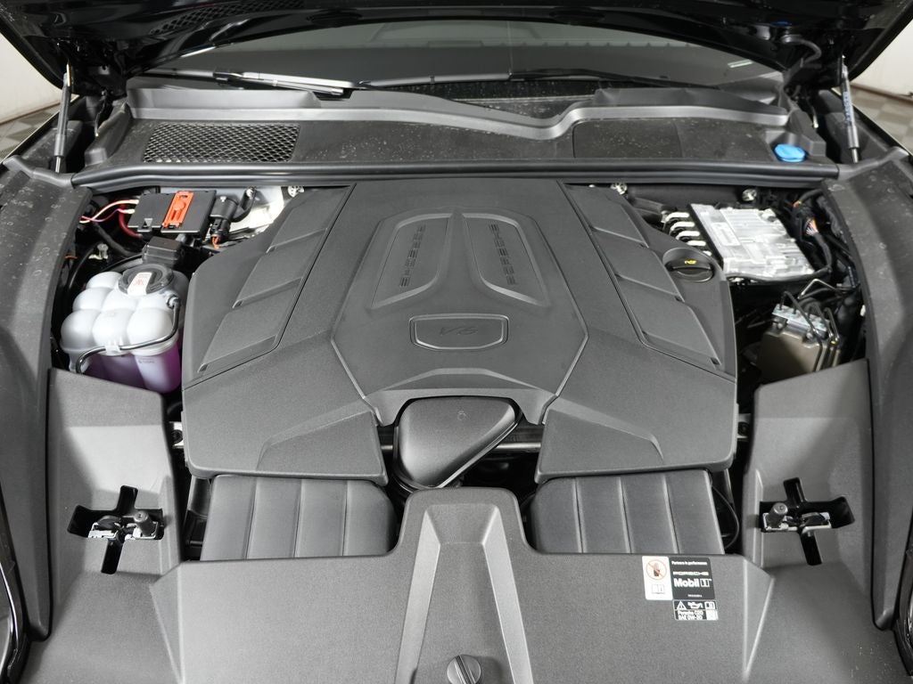 2026 Porsche Cayenne Base