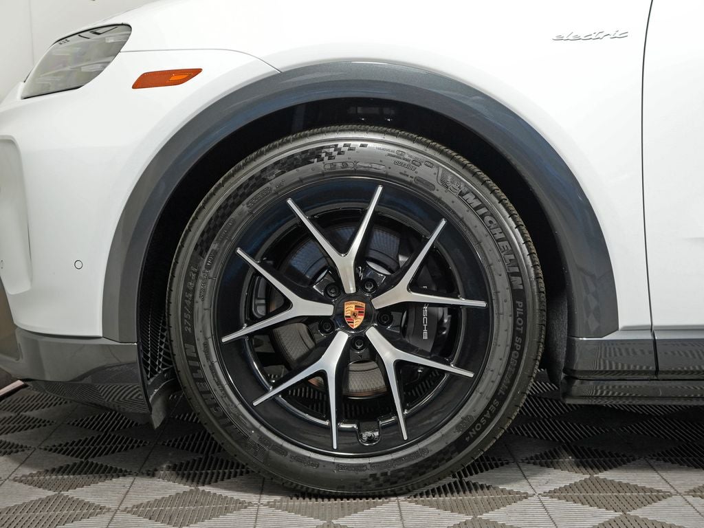 2026 Porsche Cayenne Base