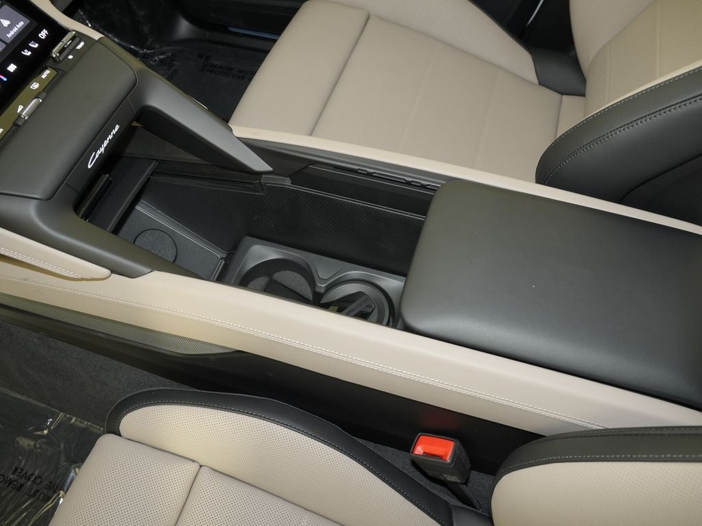 2026 Porsche Cayenne Base
