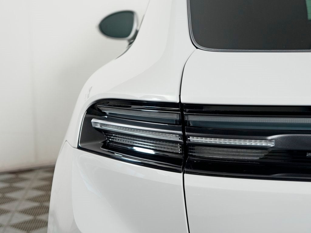 2026 Porsche Macan Electric 4