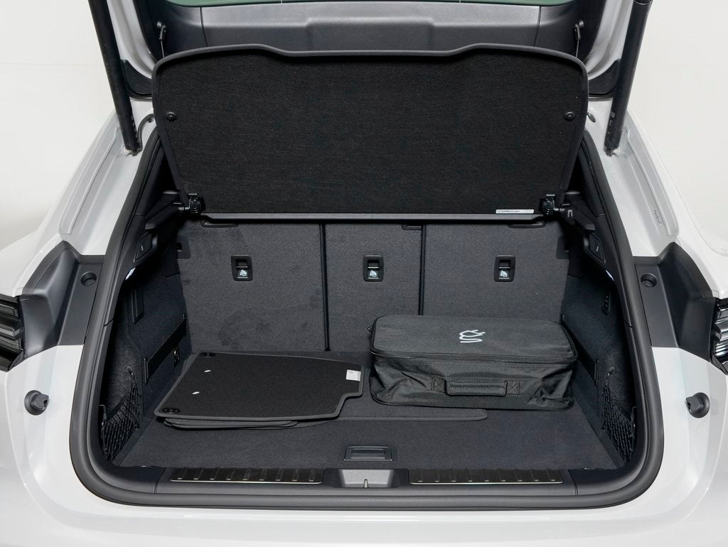 2026 Porsche Macan Electric 4