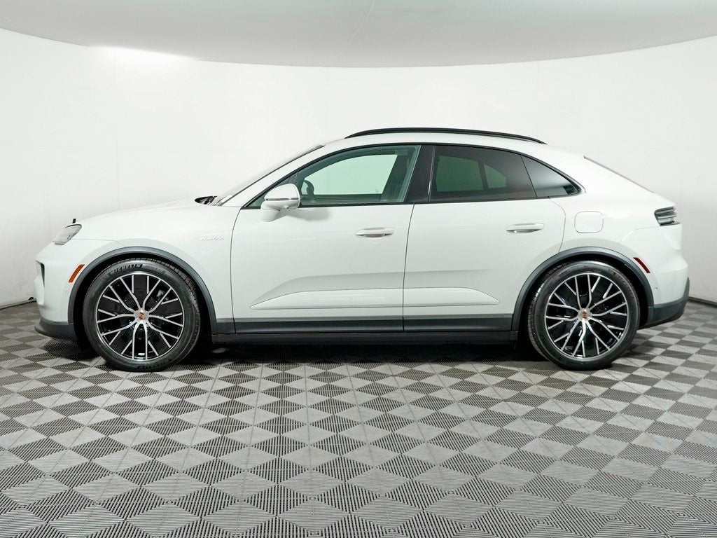 2026 Porsche Macan Electric 4