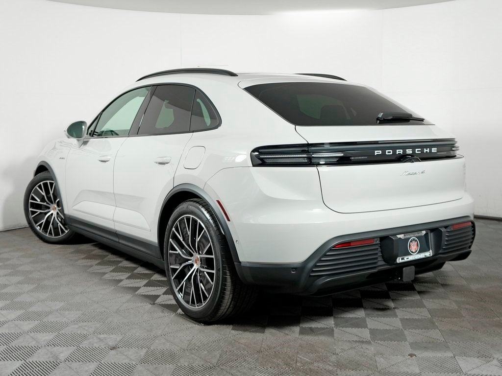 2026 Porsche Macan Electric 4