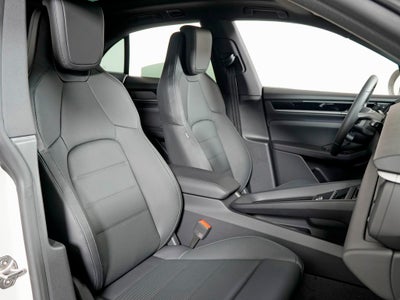 2026 Porsche Macan Electric 4