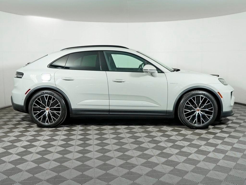 2026 Porsche Macan Electric 4