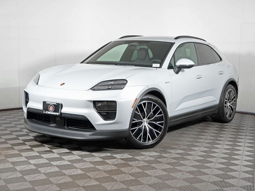 2025 Porsche Macan Electric 4