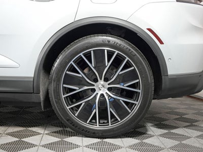 2025 Porsche Macan Electric 4