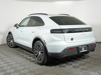 2025 Porsche Macan Electric 4