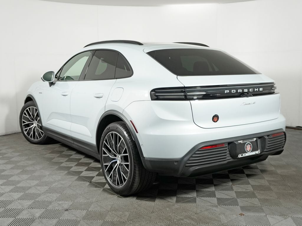 2025 Porsche Macan Electric 4
